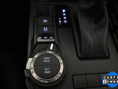 Used 2025 Toyota Tacoma SR5 image 27