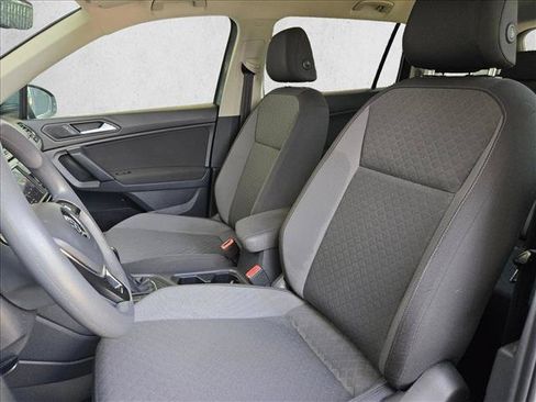 Used 2019 Volkswagen Tiguan S w/ Driver Assistance Package FWD image 11