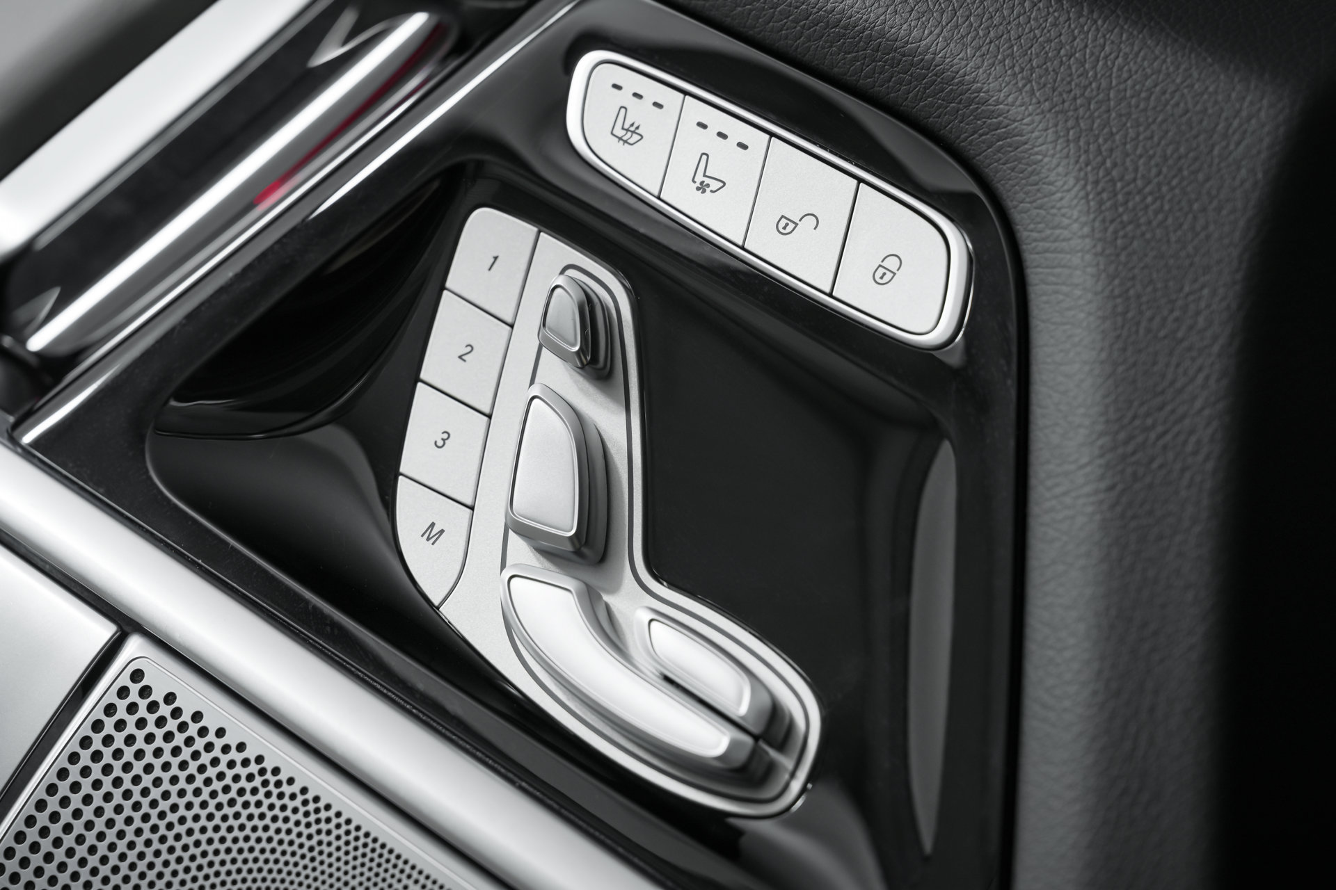 Used 2025 Mercedes-Benz G 63 AMG 4MATIC image 88