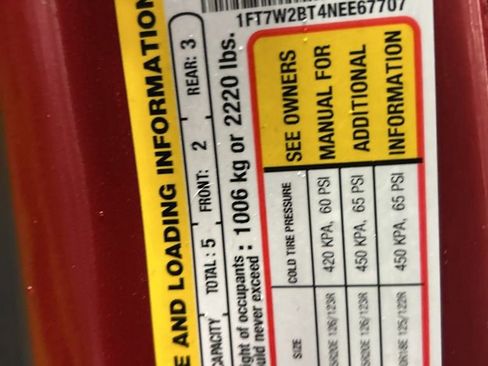 Used 2022 Ford F250 Lariat w/ Black Appearance Package image 49