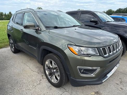 Used 2019 Jeep Compass Limited AWD/4WD image 6