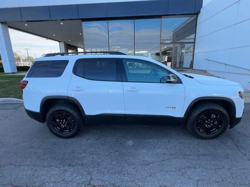 Certified 2023 GMC Acadia AT4 w/ Preferred Package image 9