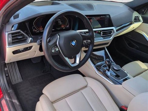 Used 2020 BMW 330i Sedan w/ Premium Package image 10