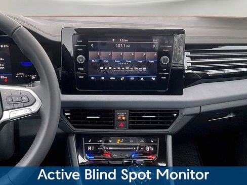 New 2026 Volkswagen Jetta SE image 7