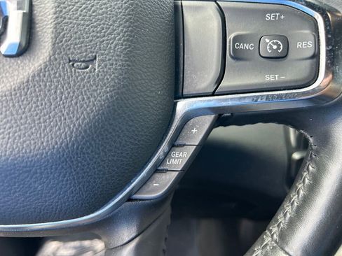Used 2024 RAM 1500 Laramie RWD image 42