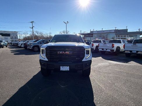 New 2026 GMC Sierra 1500 AT4X image 2