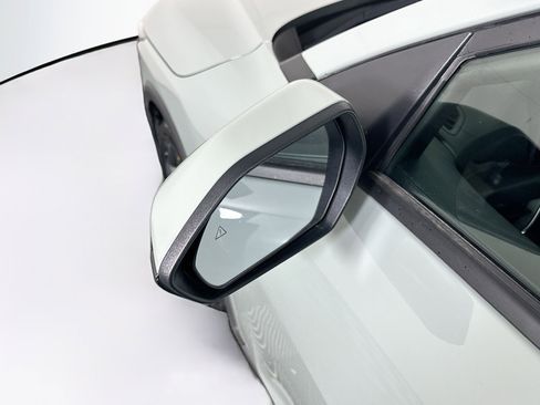 Used 2025 Kia K4 LXS image 16