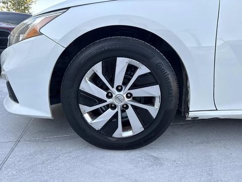 Used 2019 Nissan Altima 2.5 S image 4