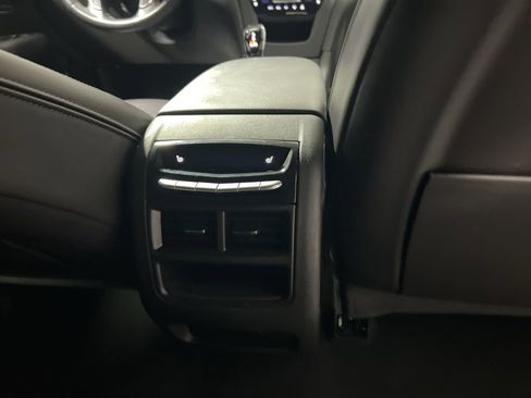 Used 2024 Cadillac XT5 Premium Luxury image 14