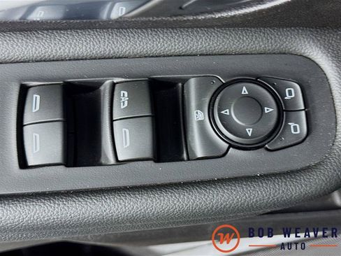 Used 2024 GMC Terrain SLT AWD/4WD image 21