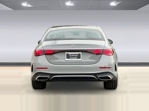 Used 2026 Mercedes-Benz E 350 Sedan image 9