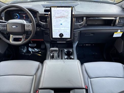New 2025 Ford F150 Lightning Lariat image 19