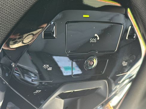 Certified 2025 BMW iX xDrive50 w/ Premium Package AWD/4WD image 23