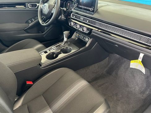 Certified 2025 Honda Civic Sport image 14