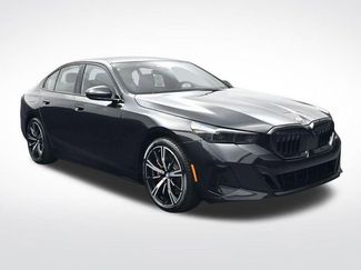 New 2026 BMW 550e xDrive w/ Executive Package AWD/4WD video 2