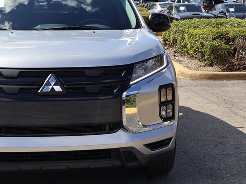 Used 2023 Mitsubishi Outlander Sport ES image 11