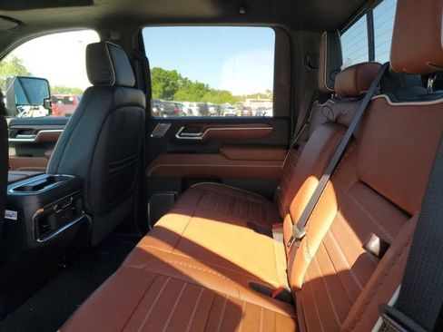 New 2026 GMC Sierra 3500 Denali Ultimate AWD/4WD image 12