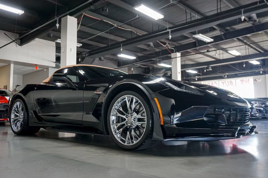 Used 2017 Chevrolet Corvette Z06 RWD image 2