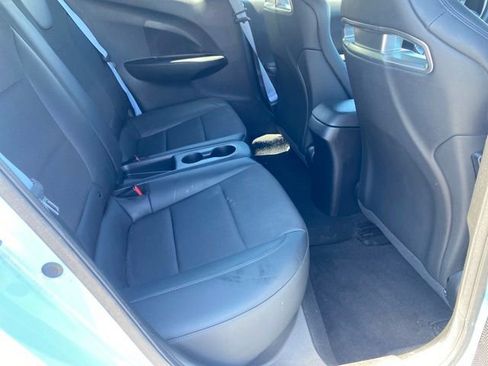 Used 2022 Hyundai Veloster N FWD image 13