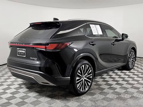 Used 2024 Lexus RX 350 w/ Convenience Package image 4