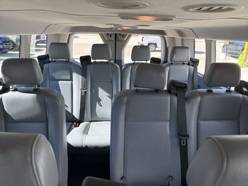 Used 2017 Ford Transit 350 XL RWD image 24