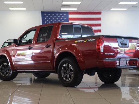 Used 2015 Nissan Frontier Desert Runner RWD image 23
