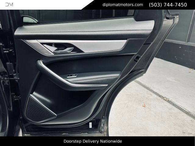 Used 2021 Jaguar F-PACE R-Dynamic S AWD/4WD image 28