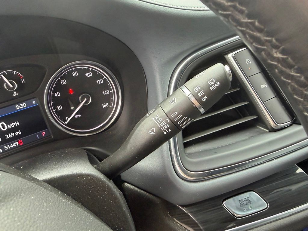 Used 2024 Buick Enclave Essence AWD/4WD image 34