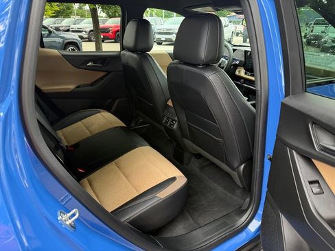Used 2026 Chevrolet Equinox ACTIV w/ Convenience Package III AWD/4WD image 14