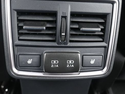 Used 2024 Subaru Forester Touring AWD/4WD image 37
