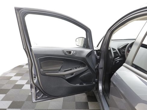 Used 2021 Ford EcoSport SE FWD image 5