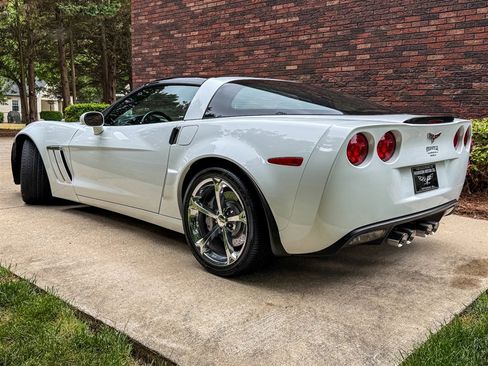 Used 2011 Chevrolet Corvette Grand Sport w/ Preferred Equipment Group RWD image 5