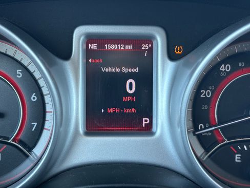 Used 2011 Dodge Journey Lux image 12