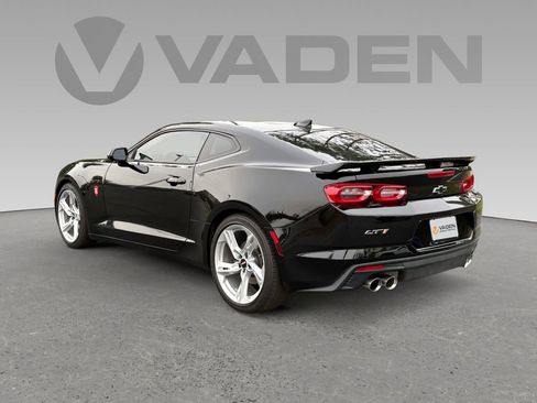 Used 2021 Chevrolet Camaro LT w/ Technology Package image 21