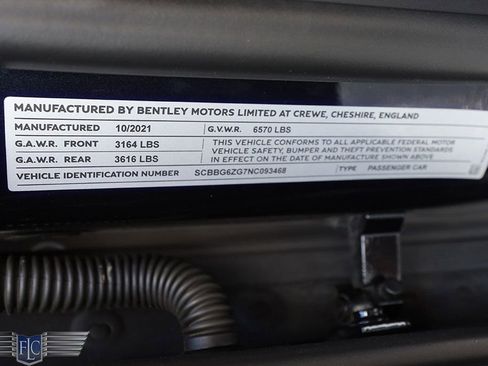 Used 2022 Bentley Flying Spur V8 image 33