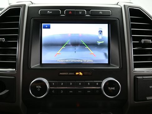 Used 2021 Ford Expedition XLT RWD image 30