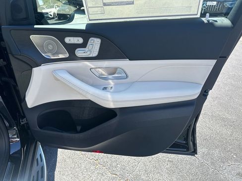 New 2026 Mercedes-Benz GLS 450 4MATIC image 15