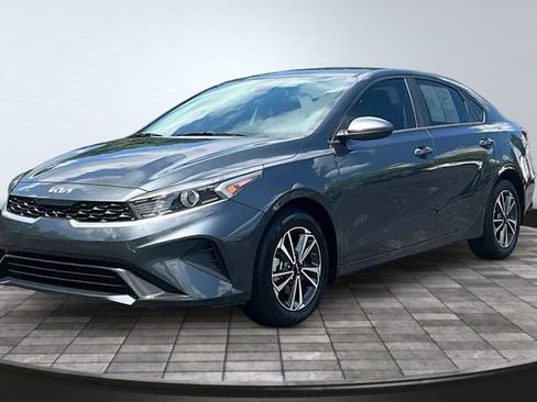Certified 2024 Kia Forte LXS FWD image 1