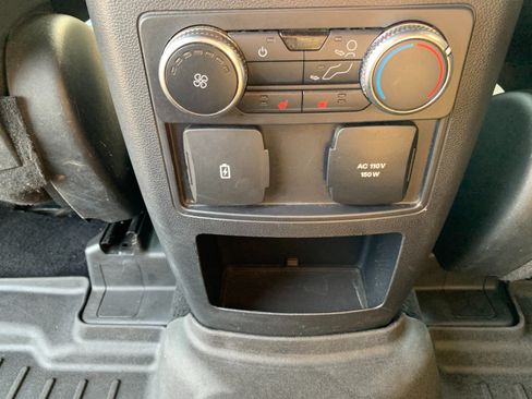 Used 2020 Ford Explorer Limited AWD/4WD image 35