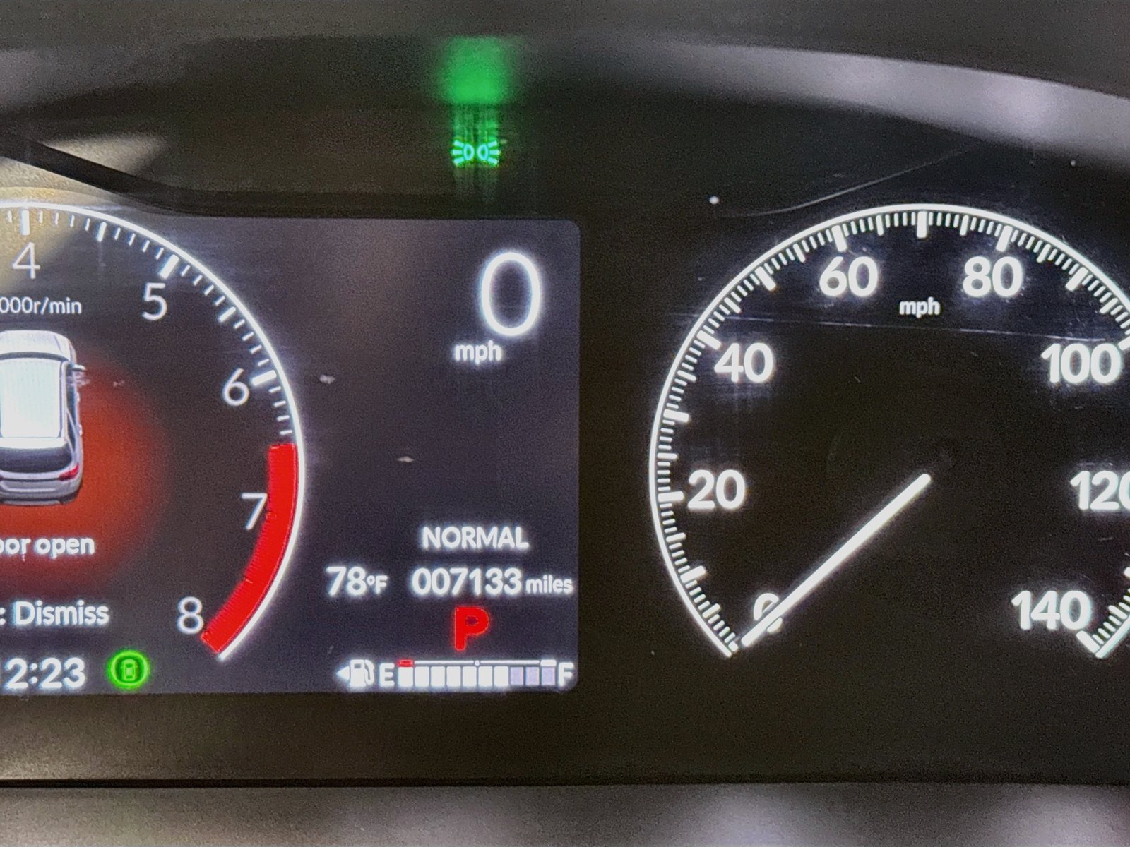 Used 2025 Honda Pilot TrailSport image 16