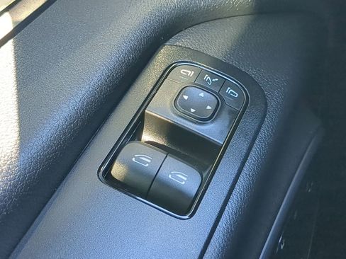 Used 2023 Mercedes-Benz Sprinter 2500 image 22