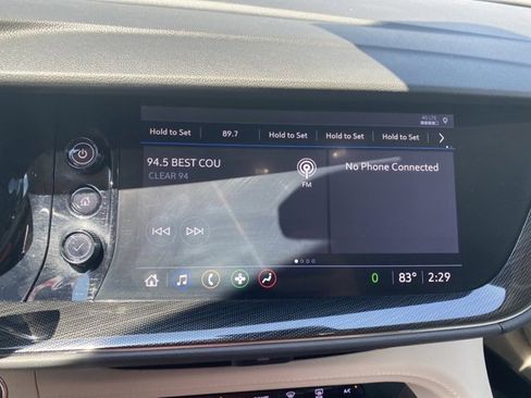 Used 2021 Buick Envision Essence image 21