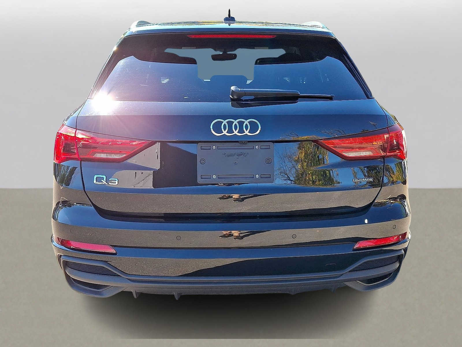 Used 2024 Audi Q3 2.0T Premium w/ Convenience Package AWD/4WD image 29