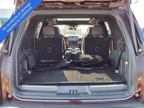 Used 2023 Lincoln Navigator Reserve image 11