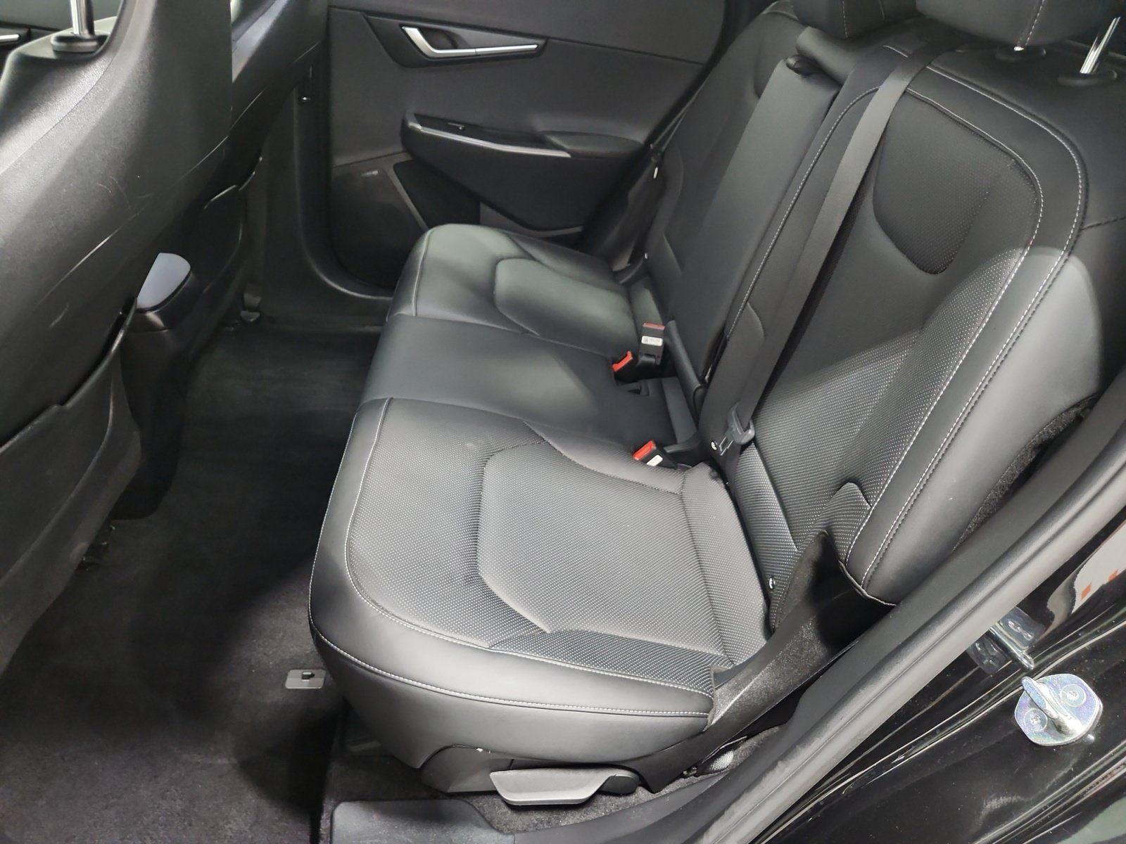 Used 2024 Kia EV6 Wind w/ Wind Technology Package AWD/4WD image 13