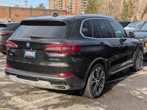 Used 2022 BMW X5 xDrive45e w/ Executive Package image 5
