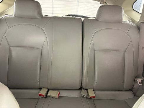 Used 2008 Nissan Rogue SL w/ Premium Pkg FWD image 36