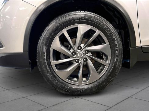 Used 2016 Nissan Rogue SL image 11