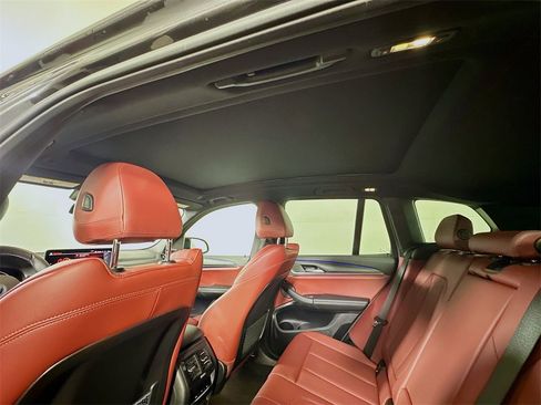 Used 2024 BMW X3 M40i w/ Premium Package image 13