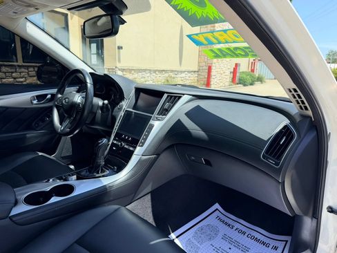 Used 2020 INFINITI Q50 Luxe RWD image 13